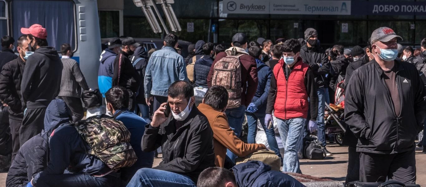 Ρωσία: Απαγορεύτηκε η είσοδος σε 400 μετανάστες για 40 χρόνια - Είχαν διαπράξει σωρεία αδικημάτων